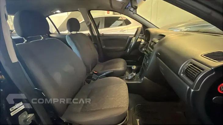 ASTRA 2.0 MPFI Advantage 8V