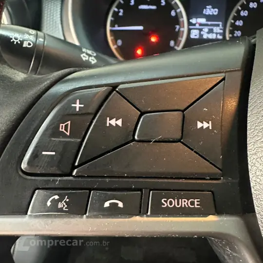 KICKS Active S 1.6 16V Flex Aut.