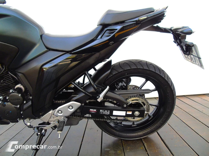 YAMAHA FZ25 FAZER ABS