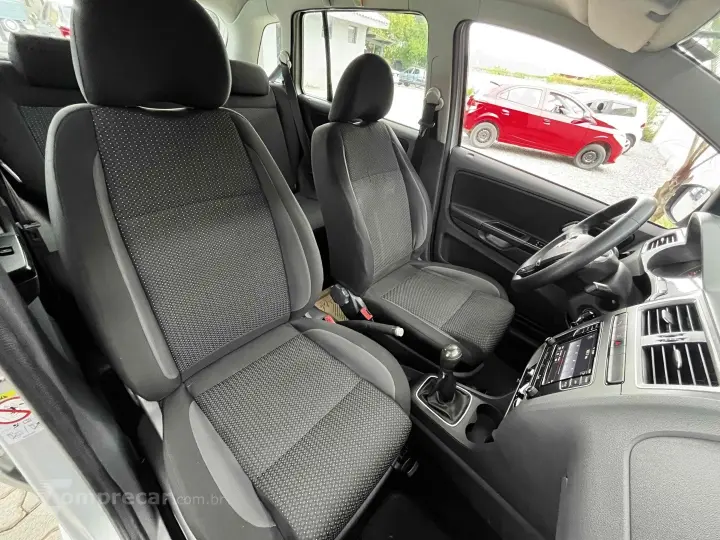 SPACEFOX 1.6 MSI TRENDLINE 8V FLEX 4P MANUAL