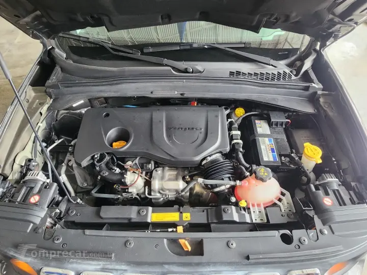 RENEGADE 1.3 T270 Turbo Flex Longitude At6