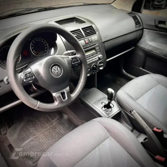POLO 1.6 MI 8V E