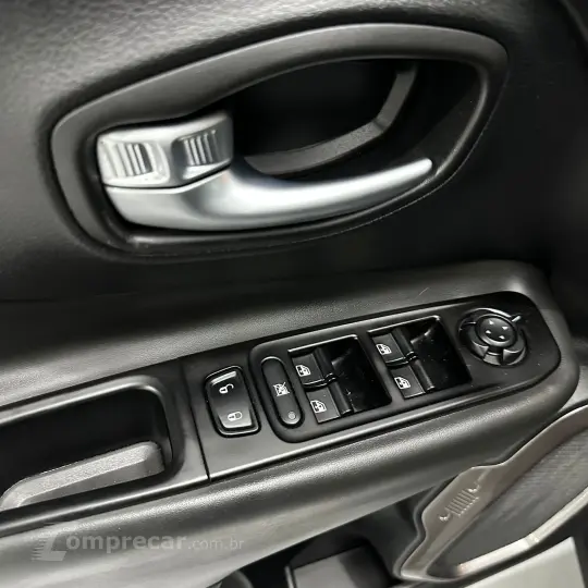 Renegade Limited 1.8 4x2 Flex 16V Aut.