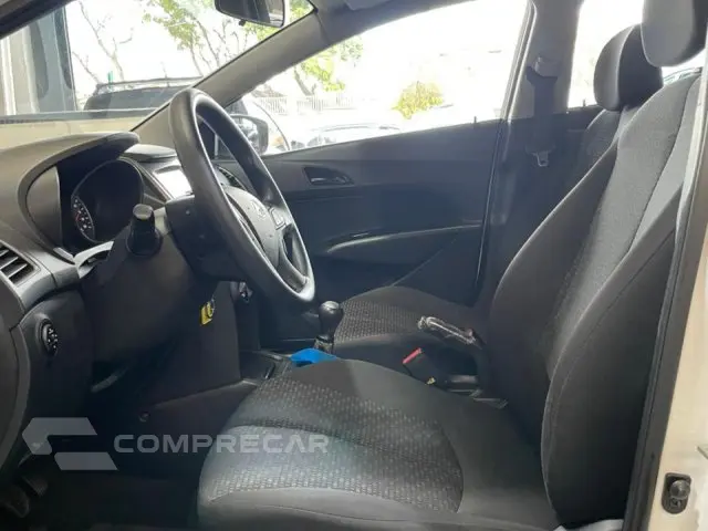 HB20 - 1.0 COMFORT PLUS 12V 4P MANUAL