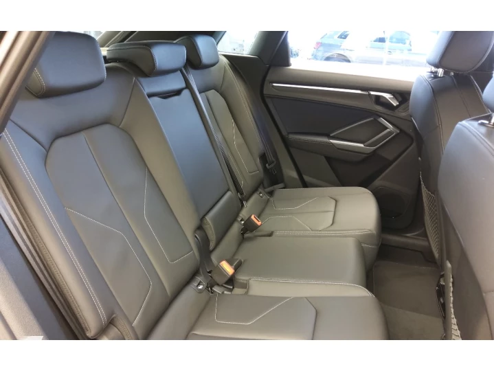 Q3 2.0 40 TFSI GASOLINA PERFORMANCE BLACK QUATTRO TIPTRONIC