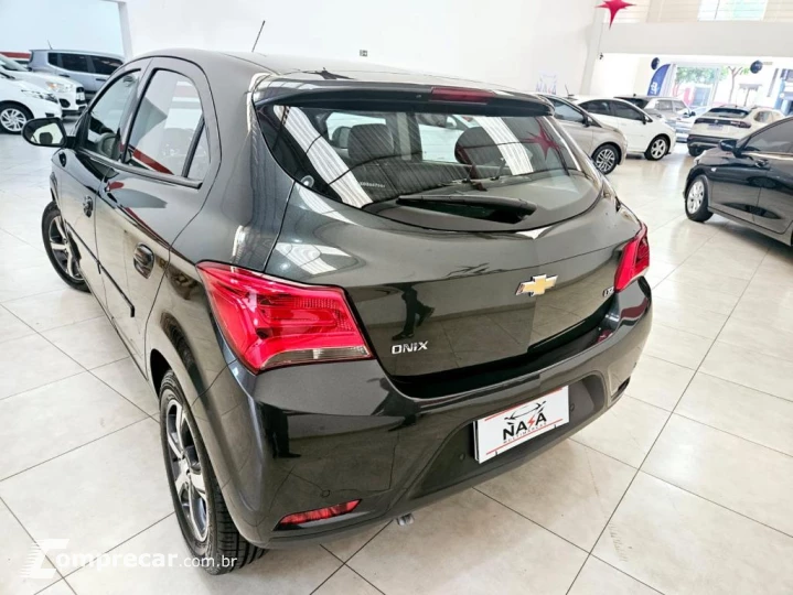 ONIX 1.4 MPFI LTZ 8V