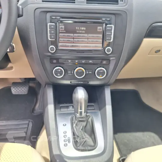 Jetta 2.0 4P FLEX COMFORTLINE TIPTRONIC AUTOMÁTICO