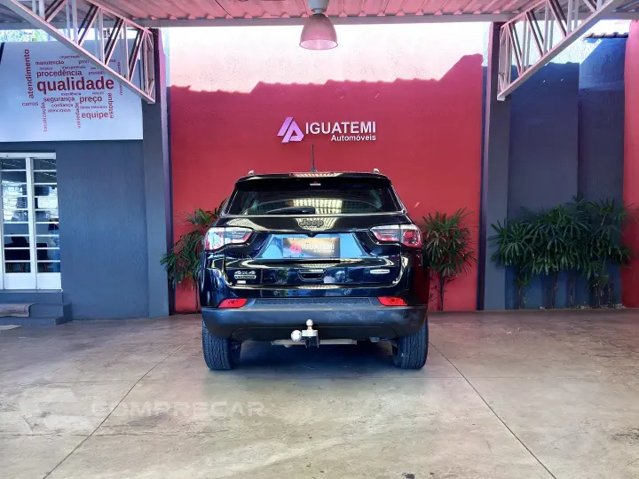 COMPASS 2.0 16V DIESEL LONGITUDE 4X4 AUTOMÁTICO