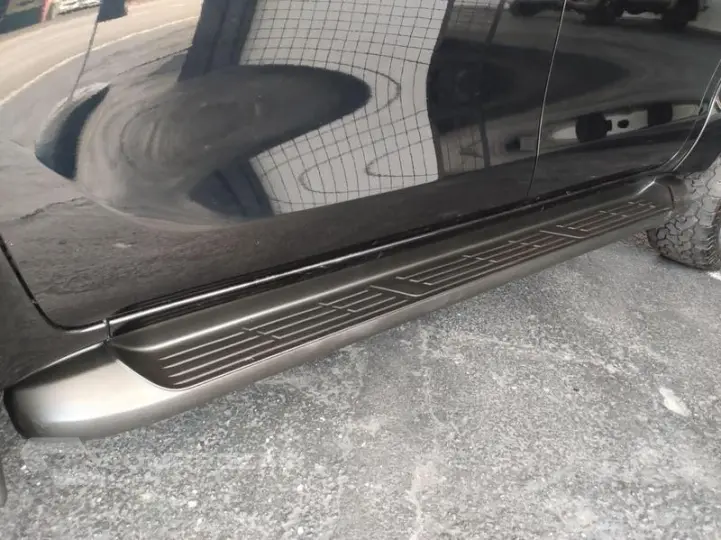 HILUX CD SRV 4X4 2.8 TDI DIESEL AUT.