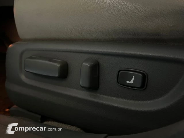 AZERA - 3.3 MPFI GLS SEDAN V6 24V 4P AUTOMÁTICO
