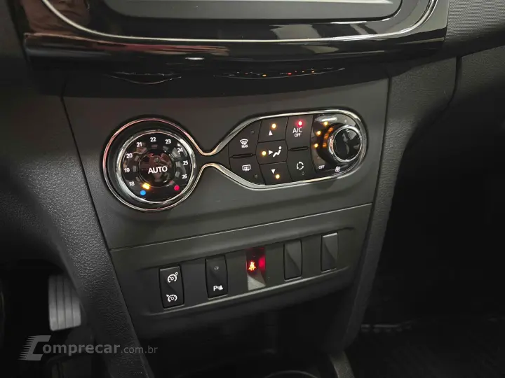 SANDERO 1.6 16V SCE FLEX STEPWAY ICONIC X-TRONIC