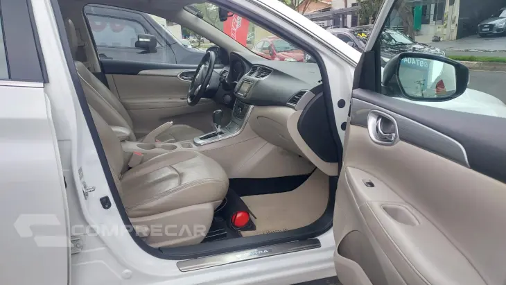 Nissan Sentra Unique 2.0 Flex Fuel 16V Aut.