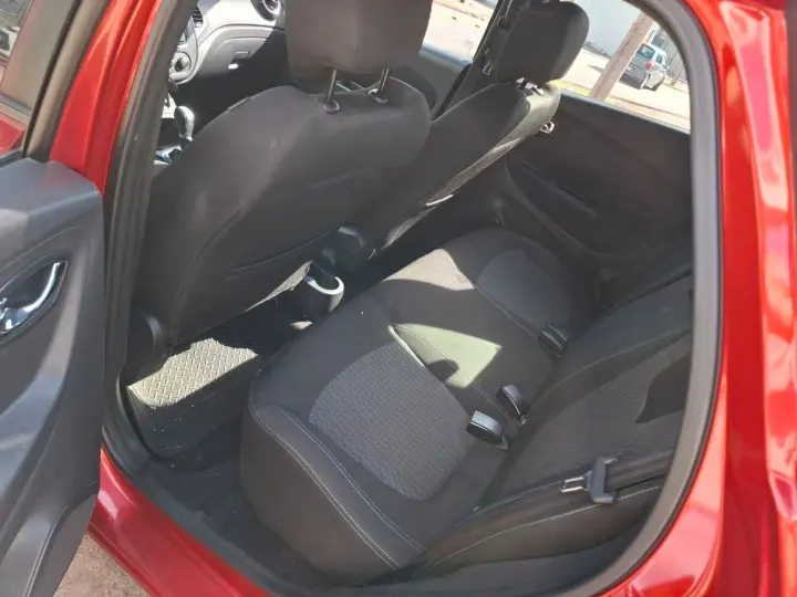 Captur 1.6 16V Sce Flex Life X-Tronic