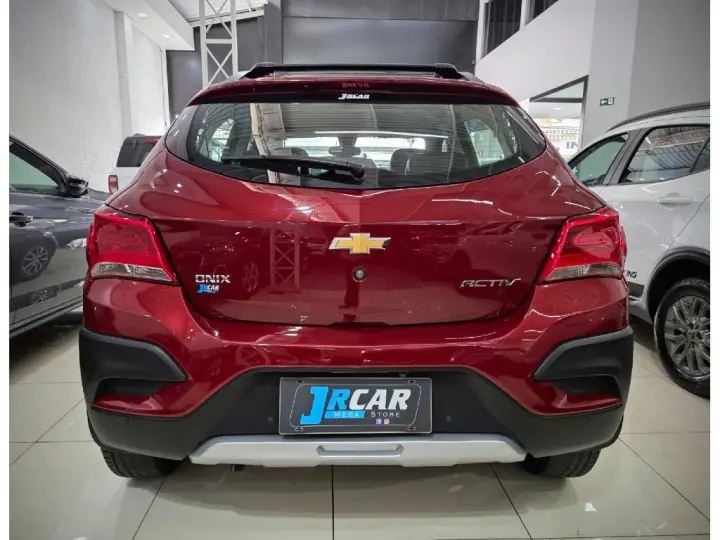 ONIX 1.4 MPFI ACTIV 8V FLEX 4P AUTOMATICO