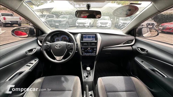YARIS 1.5 16V FLEX SEDAN XL PLUS CONNECT MULTIDRI