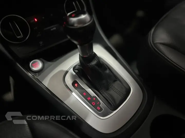 Q3 1.4 TFSI AMBIENTE FLEX 4P S TRONIC