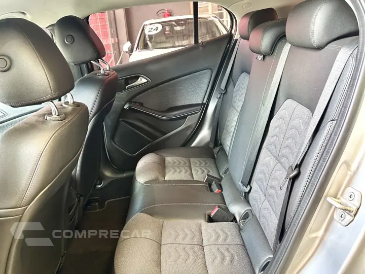 GLA 200 1.6 CGI FLEX STYLE 7G-DCT