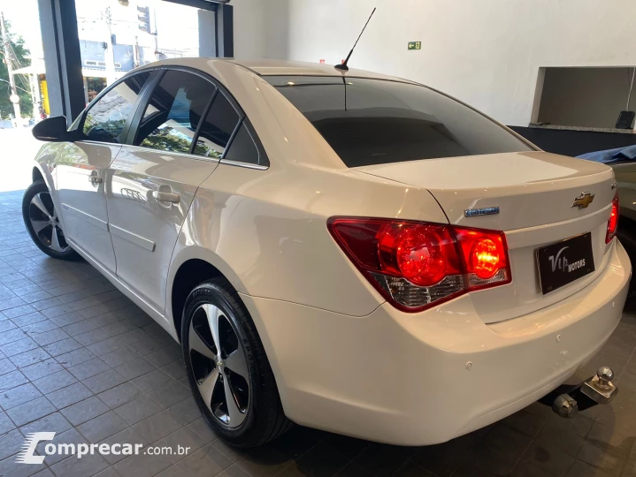 CRUZE 1.4 LT