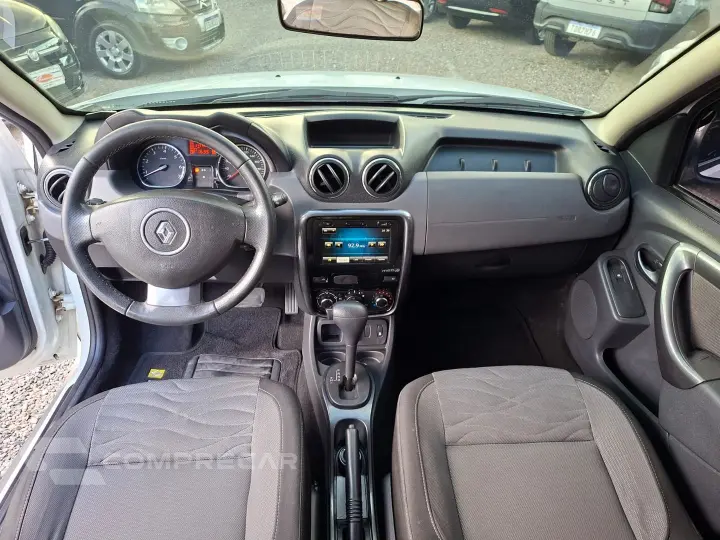 Duster 2.0 Dynamique 4X2 16V Flex 4P Automático