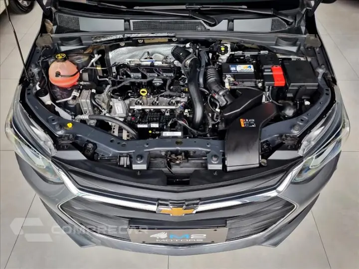 ONIX 1.0 Turbo LT