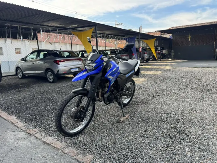 XTZ 250 LANDER