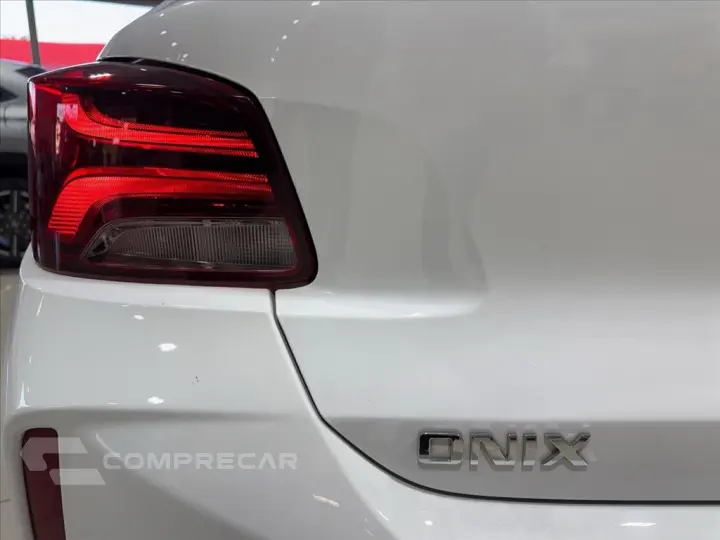 ONIX 1.0 TURBO FLEX LTZ AUTOMÁTICO