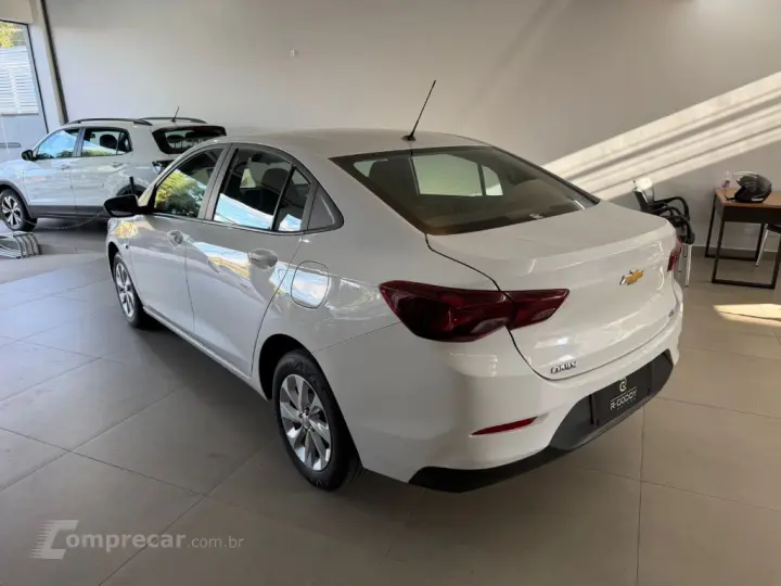 ONIX SEDAN Plus LT 1.0 12V Flex 4p Mec.