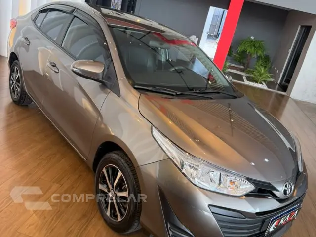 YARIS SEDAN - 1.5 16V SEDAN XL LIVE MULTIDRIVE
