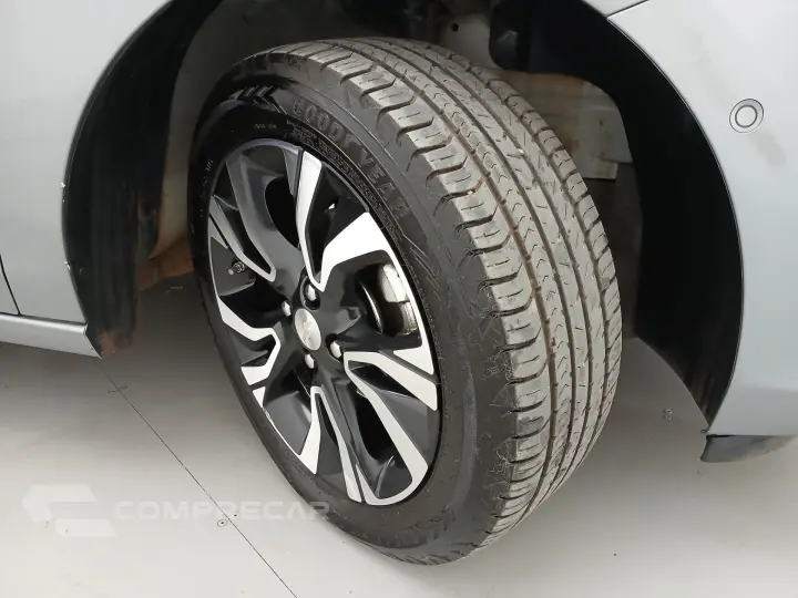 ONIX 1.0 TURBO FLEX PLUS PREMIER AUTOMÁTICO