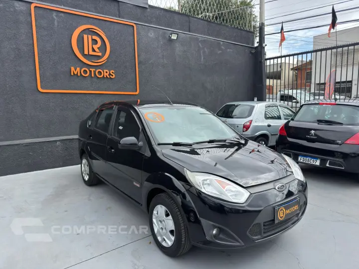 FIESTA 1.6 Rocam Sedan 8V