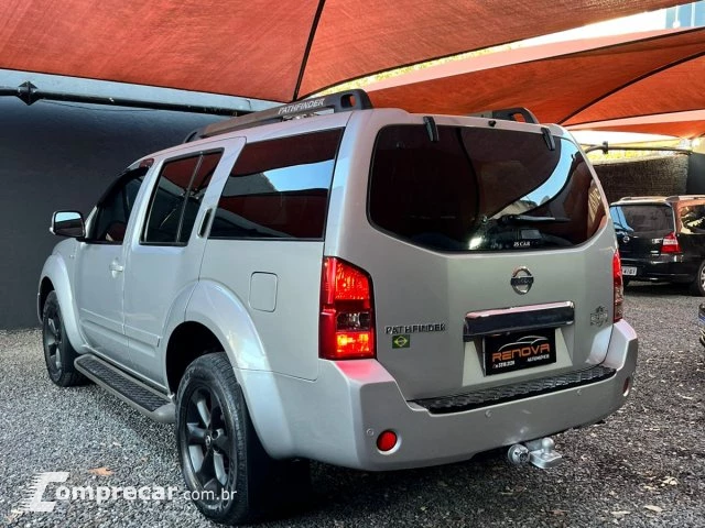 PATHFINDER - 2.5 LE 4X4 TURBO INTERCOOLER 4P AUTOMÁTICO