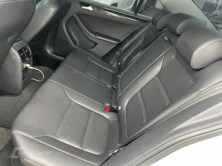 JETTA 2.0 TSI Highline