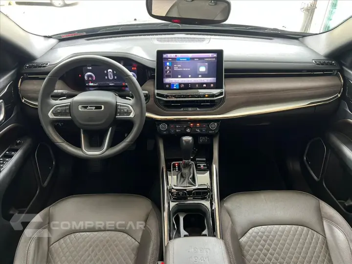 COMMANDER 1.3 T270 TURBO FLEX OVERLAND AT6