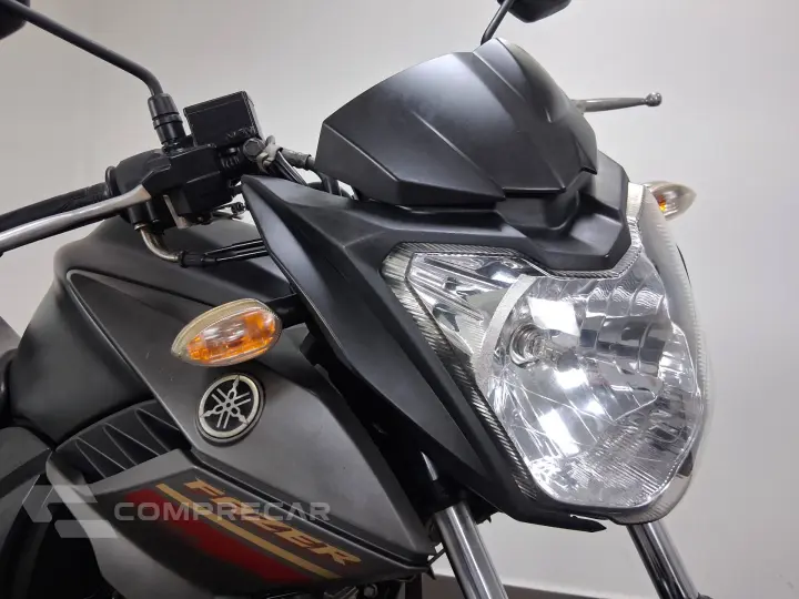 YAMAHA YS 150 FAZER SED