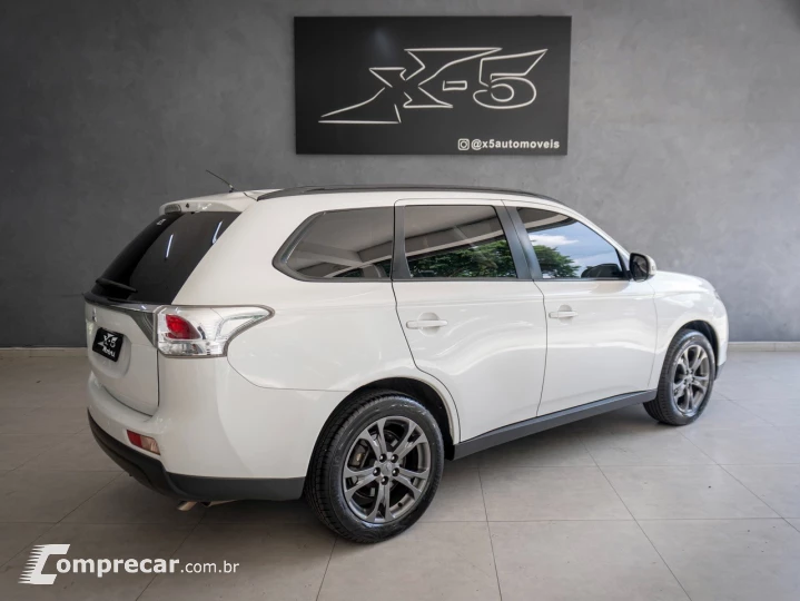 OUTLANDER 2.0 16V 160cv Aut.