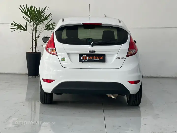 FIESTA 1.6 SE Sedan 16V