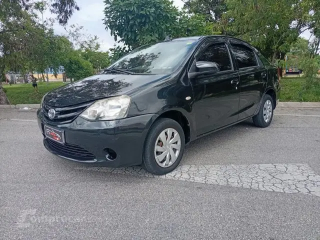 ETIOS SEDAN - 1.5 XS SEDAN 16V 4P MANUAL