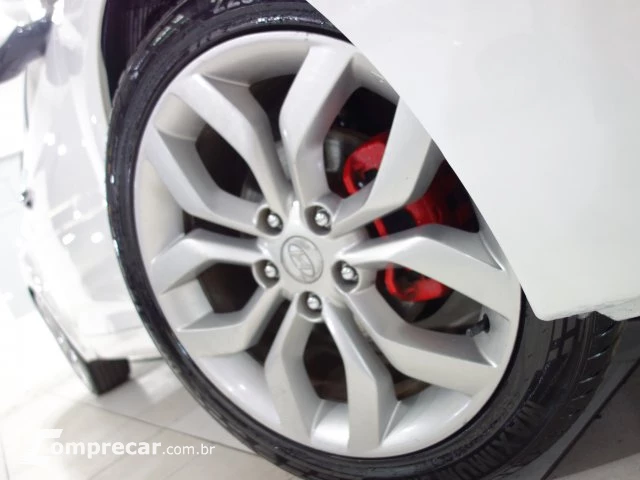 VELOSTER - 1.6 16V 3P AUTOMÁTICO