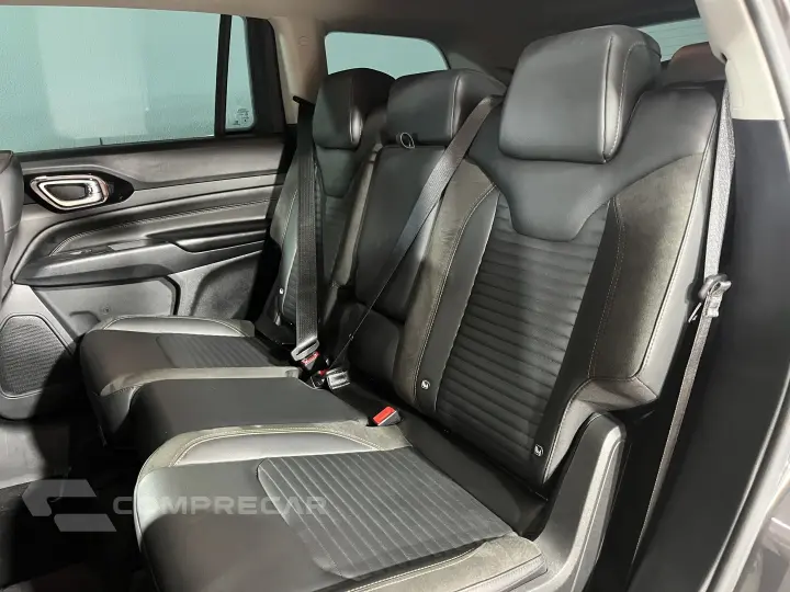 COMMANDER 1.3 T270 TURBO FLEX LIMITED AT6