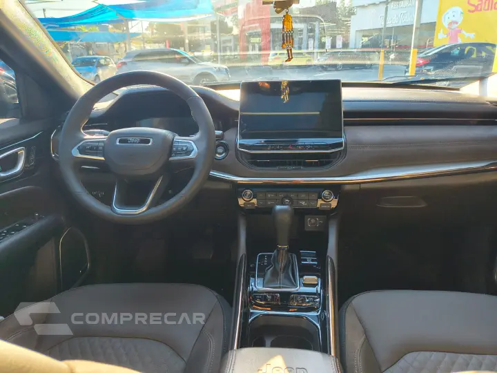COMMANDER 2.2 Turbo Overland