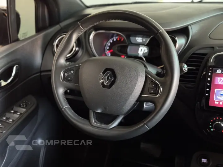 Captur 1.6 16V 4P FLEX SCE LIFE X-TRONIC CVT