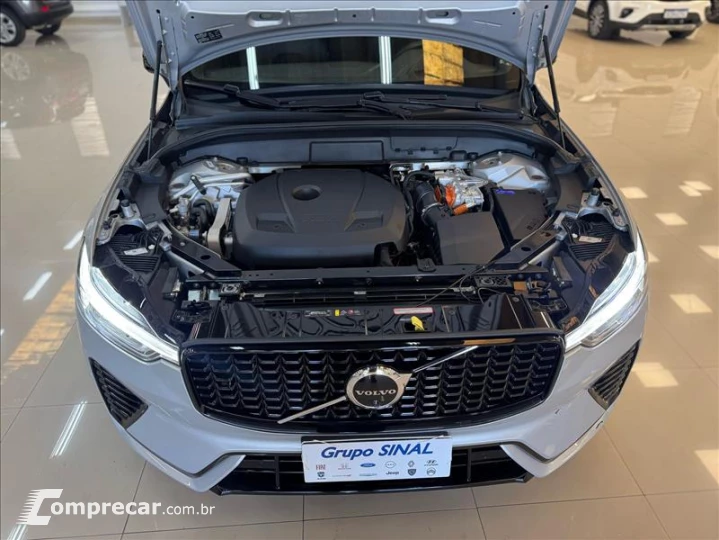 XC60 2.0 T8 Recharge Ultimate Dark AWD Geartronic