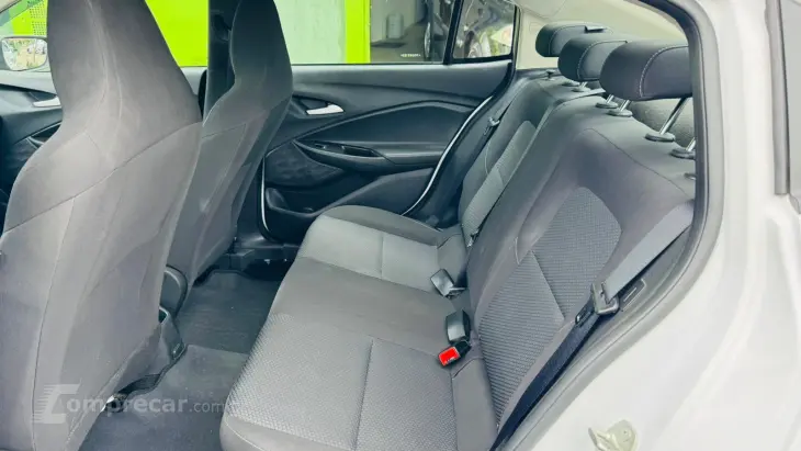 ONIX 1.0 Turbo Plus LT