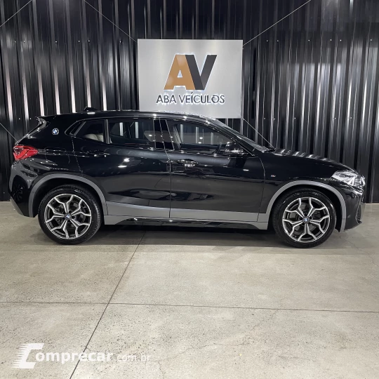 X2 2.0 16V Turbo Activeflex Sdrive20i M Sport X Steptronic