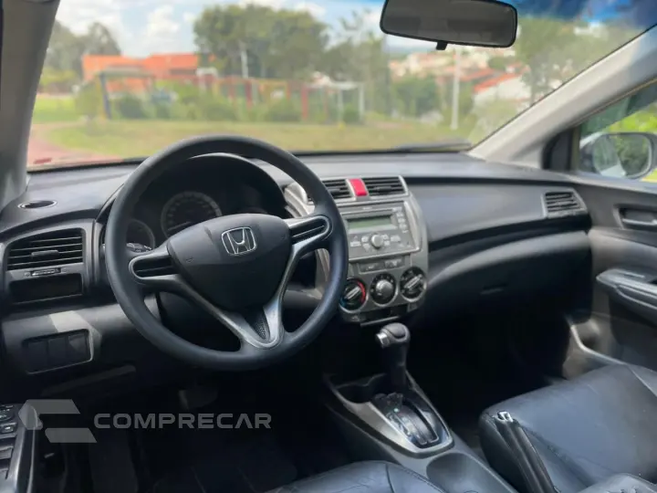 CITY 1.5 LX Sedan 16V