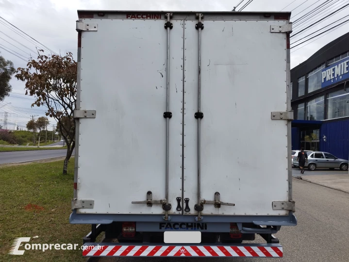 Delivery Express 2.8 Prime + Baú Facchini