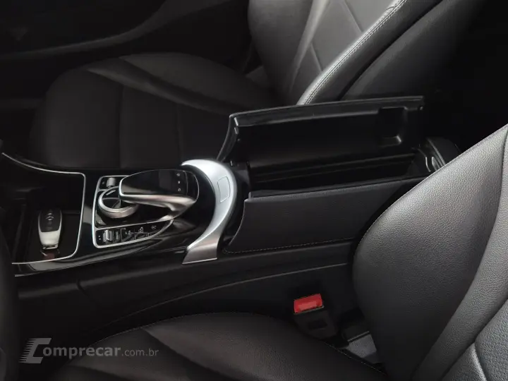 C 180 1.6 CGI EXCLUSIVE 9G-TRONIC