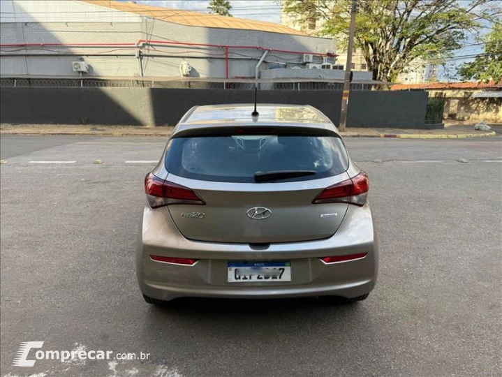 HB20 1.6 Comfort Plus 16V