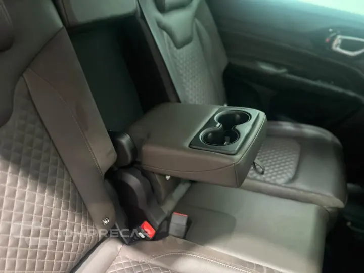 COMMANDER 1.3 T270 TURBO FLEX OVERLAND AT6