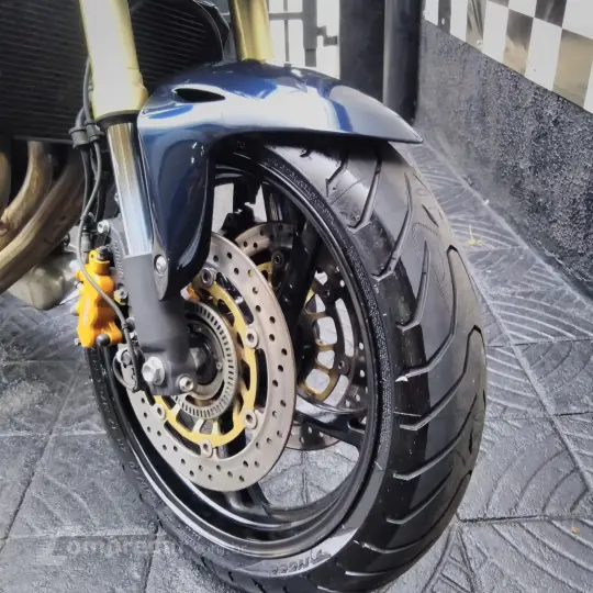 CB 600F HORNET